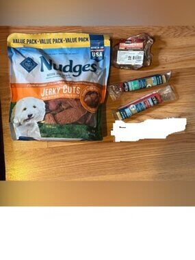 NWT Blue Buffalo Chicken/Duck Jerky Cuts Exp 2027 Munchy Bones, Pig Ear Bundle